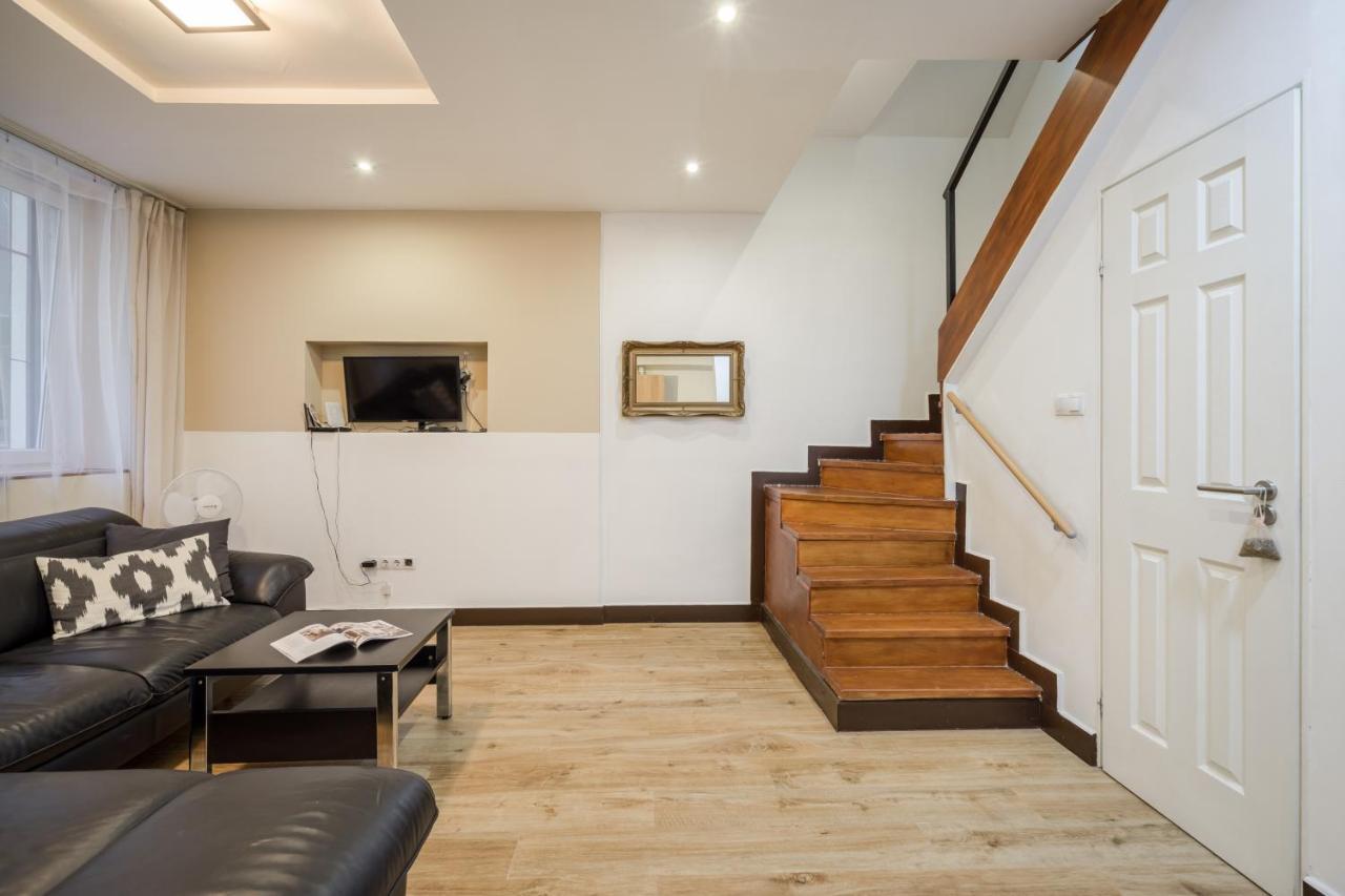 Dolly'S Duplex Home 布达佩斯 外观 照片