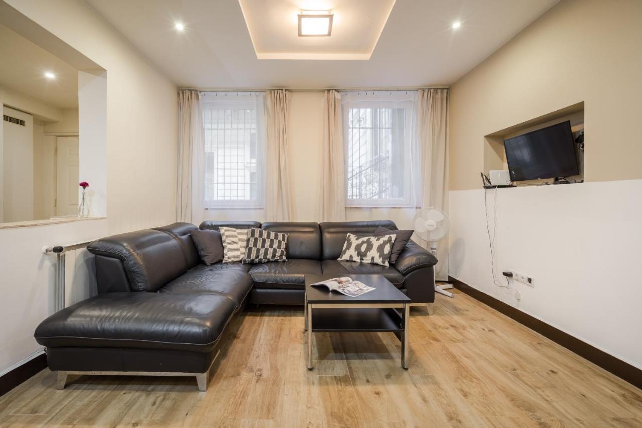 Dolly'S Duplex Home 布达佩斯 外观 照片